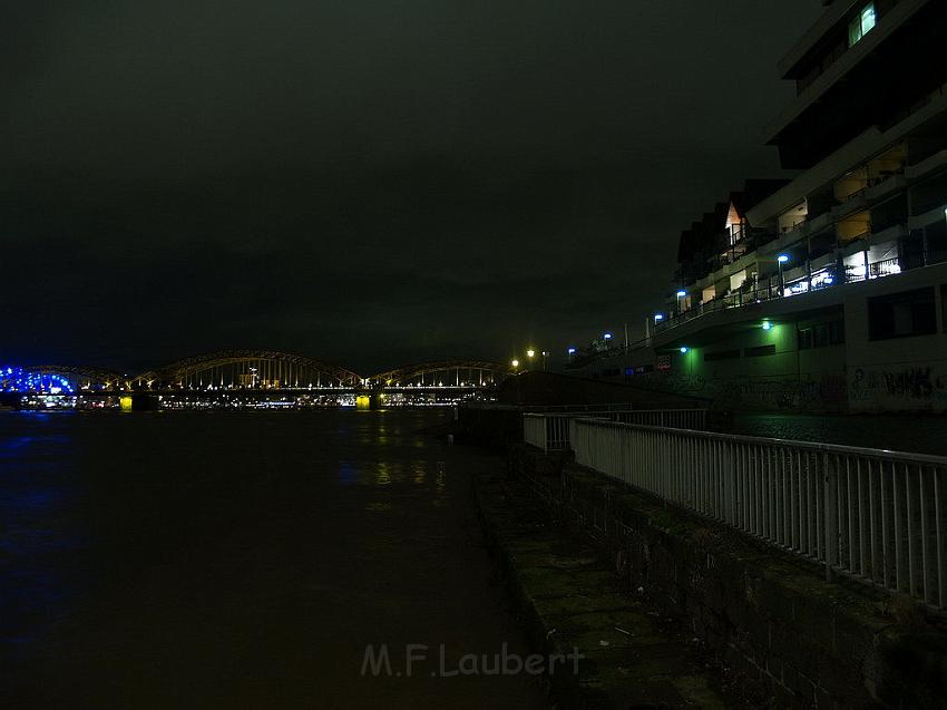 2010 Koeln Hochwasser P02.JPG